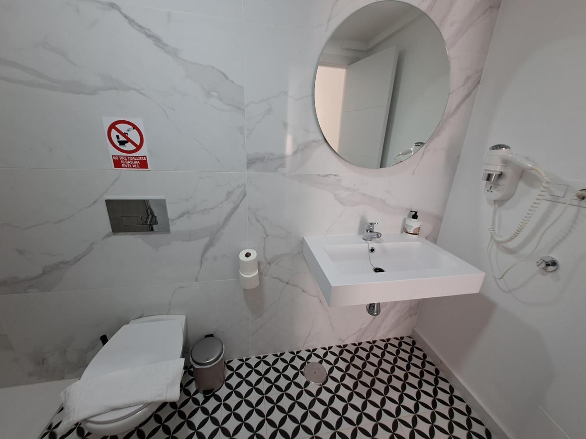 Homeforguest Apartamento Con Terraza Y Piscina En Corralejo Exterior photo